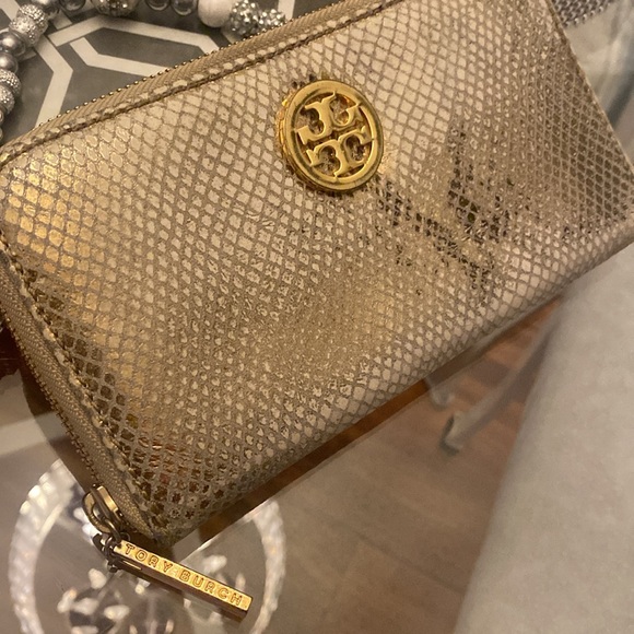 Tory Burch wallet - Picture 12 of 14